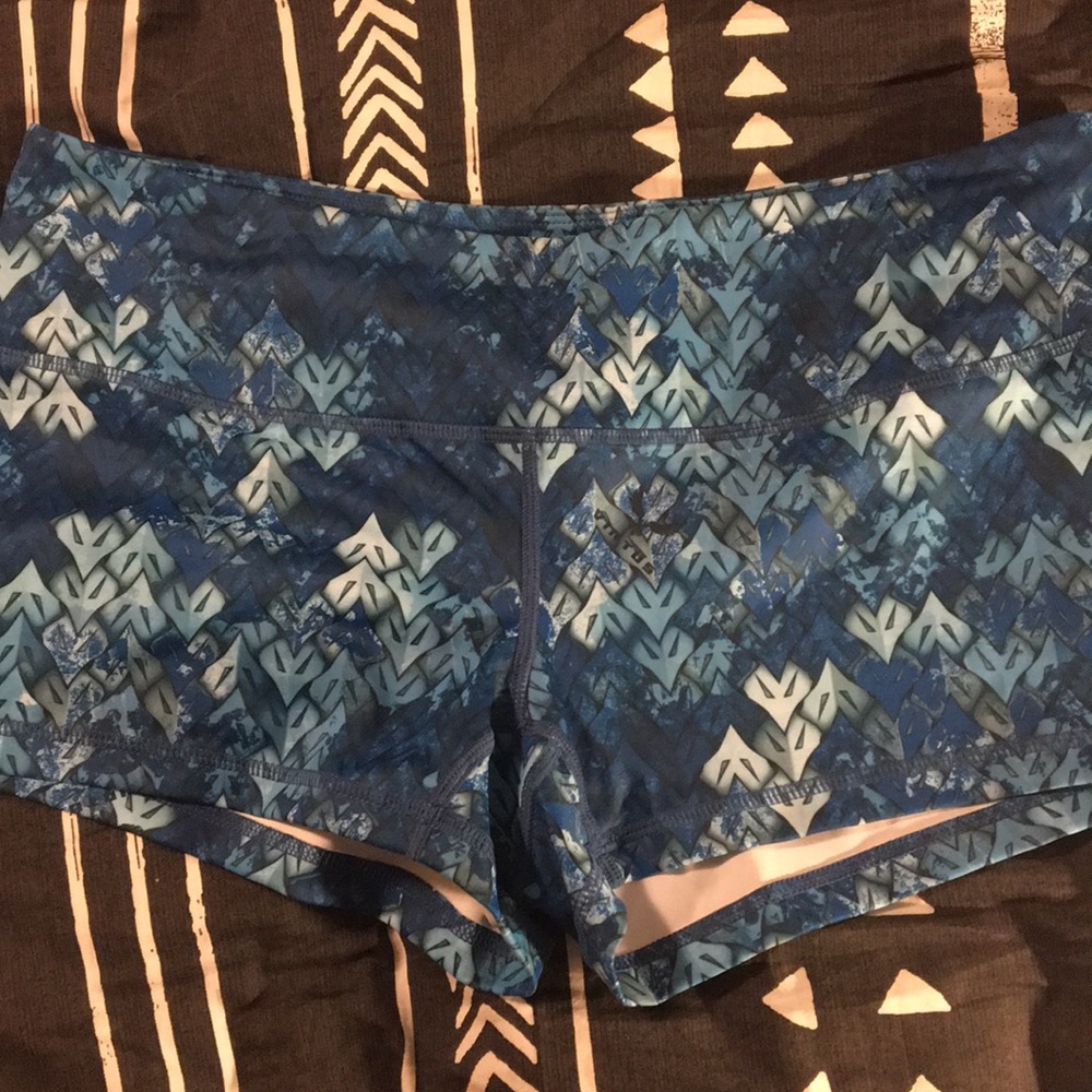 Spandex training shorts